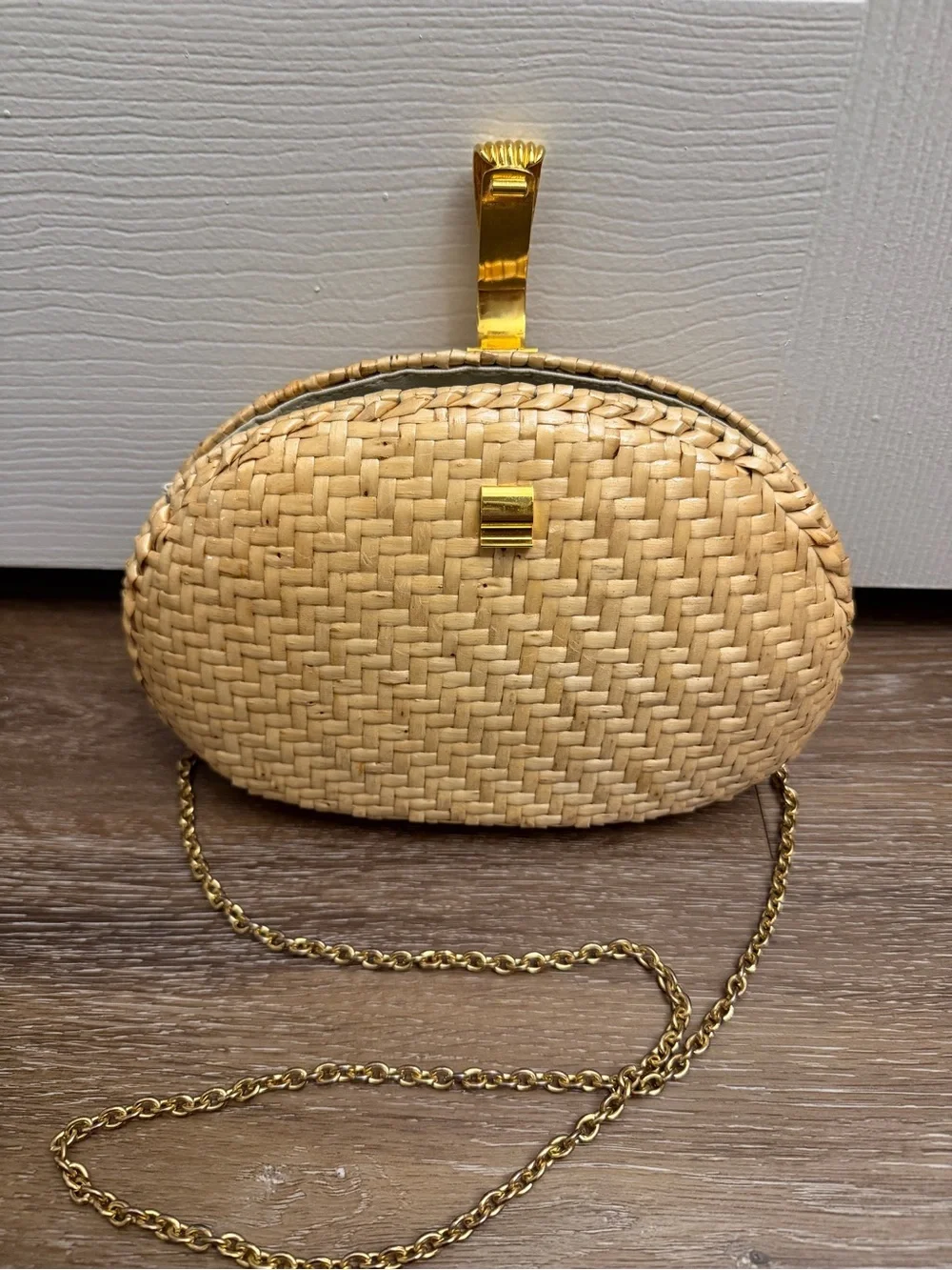 Vintage Vanessa Woven Straw Clutch with Gold Chain Strap Crossbody Purse